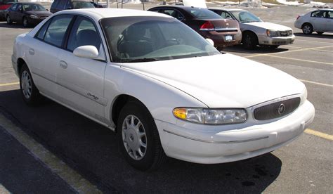 2001 Buick Century Owners Manual